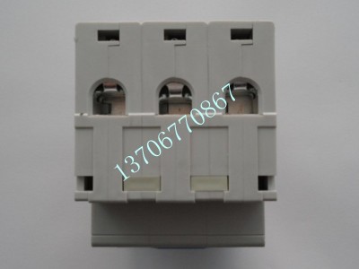 **@ 常熟开关厂微型断路器:CH2-63D50/3 3P D50A 冲钻特价！