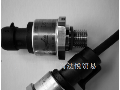Danfoss丹佛斯压力传感器DST P140变送075G4053/075G1075 0-10bar 原装 欢迎来电咨询
