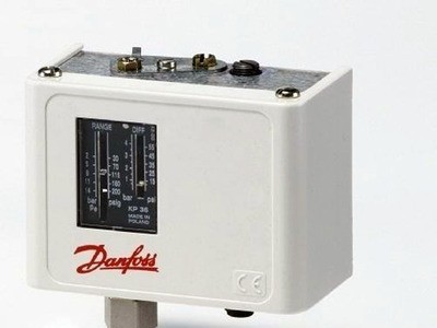 Danfoss(丹佛斯)压力开关 KP36压力控制器