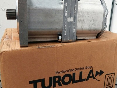 萨奥·丹佛斯TUROLLA 原装进口磨煤机串联齿轮泵生产厂家供应济南现货PRR44/33