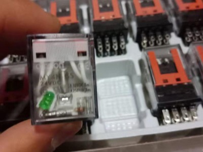 OMRON/欧姆 传感器 接近传感器 激光传感器  压力传感器