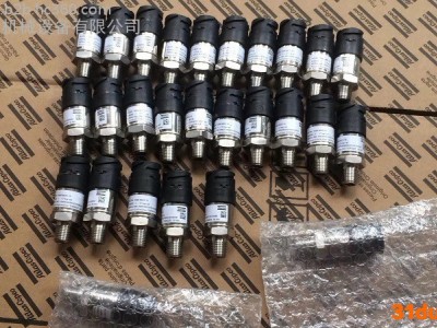 空压机压力传感器温度传感器1089049235