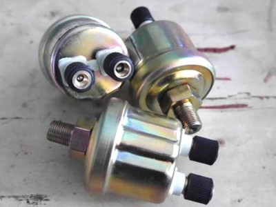 山推机油压力传感器D2300-00000 山推SD22传感器VDO压力传感器