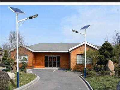 钦州篮球场照明灯杆丨马路照明灯杆专卖