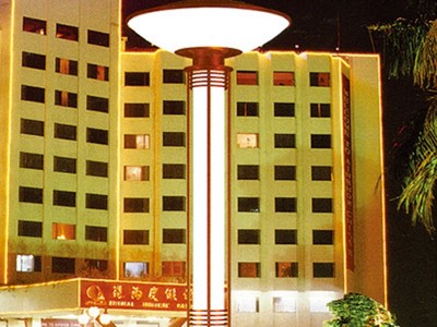 华朗HL-24005广场小区庭院灯照明系列4M5M路灯厂家