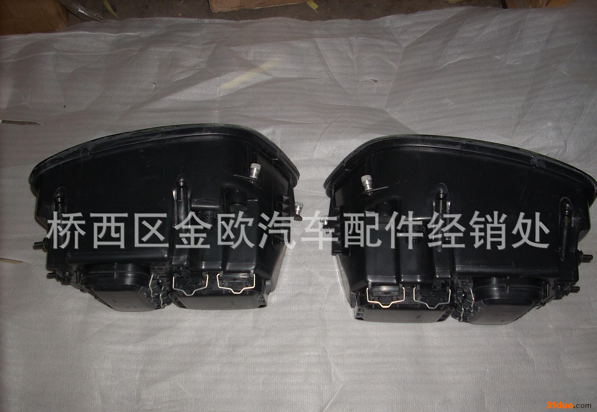 德国奔驰卡车配件照明大灯3340 奔驰发动机配件 奔驰卡车配件