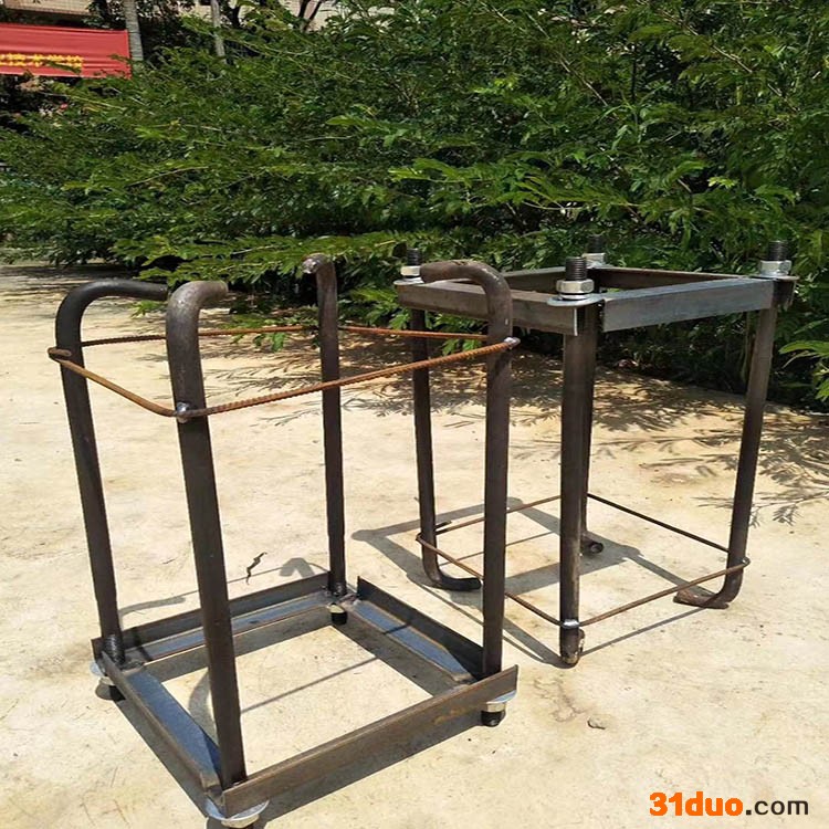 供应篮球场灯杆篮球场灯杆照明  南宁厂家篮球场照明灯杆 户外标准球场灯 南宁篮球场灯杆价格杆 室外篮球场灯光价格 照明