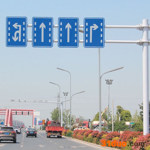 江苏晨轩照明标志牌杆件生产厂家