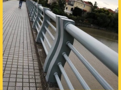 照明桥梁护栏 美观耐用 **