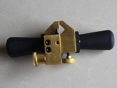 【华龙】电缆剥皮刀厂 剥皮钳电工工具 ** 价格合理