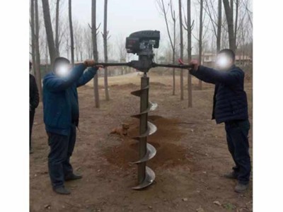 晋城市电杆钻孔地钻配件电工施工挖坑机价格 汽油挖坑机图片
