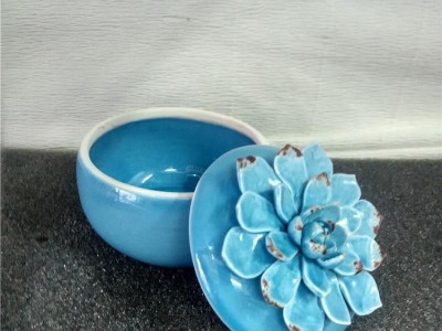 彩色陶瓷多肉花朵首饰盒 圆形盒陶瓷摆件 化妆护肤品盒工艺品摆