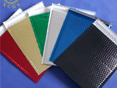 镀铝膜复合气泡袋 电商包装袋定制 电商包装袋防潮自封袋 **镀铝膜气泡袋