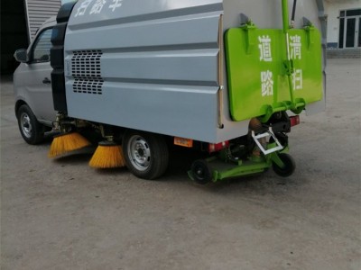 道路扫地车售卖 多功能扫地车供应商 欢迎电联