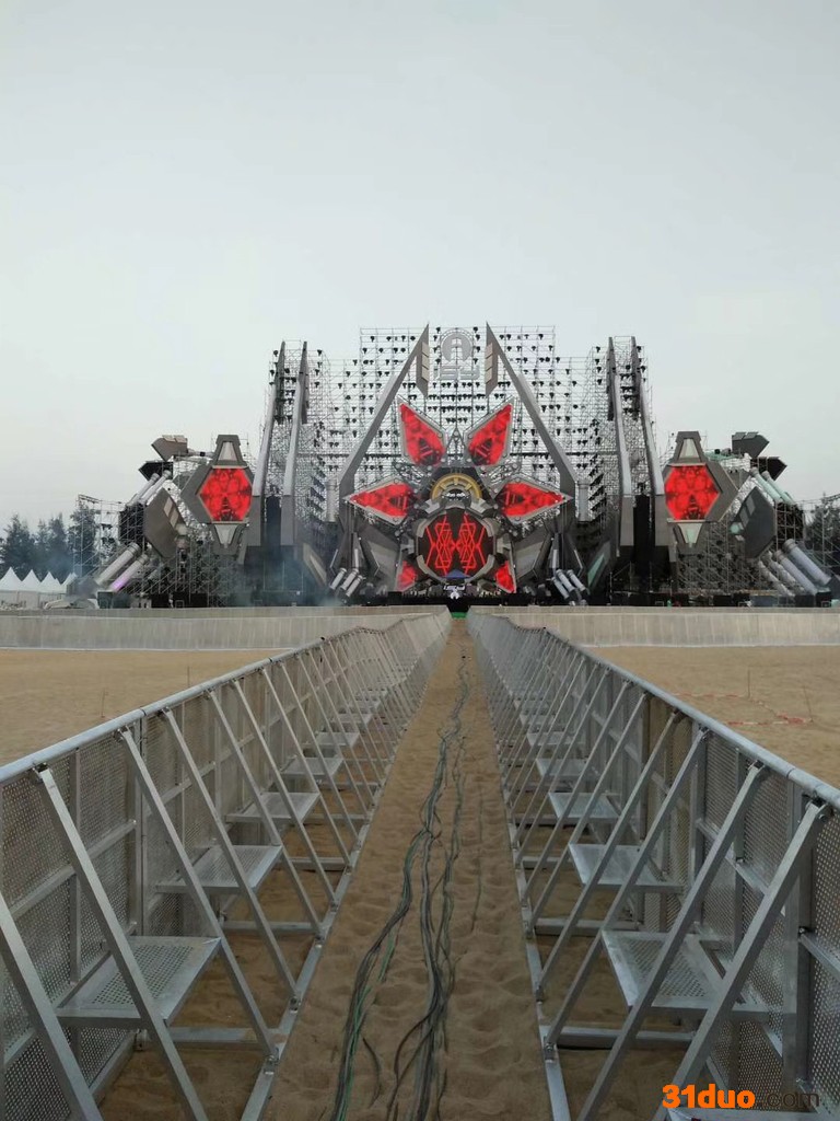 演唱会电音节专用防暴铁马出租 马拉松铁马供应商