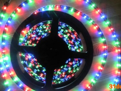 3528裸板灯条白光60灯双面板品质保证工程灯条电商