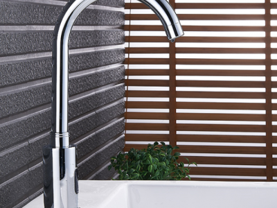 和力成手术室感应水** 侧面二次感应水** 高弯感应水**