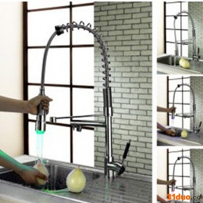 全铜厨房水** LED温控三色发光水** 创意新奇**灯