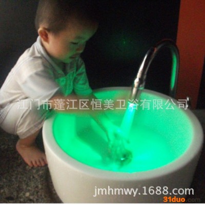 LED外牙水嘴 带灯水嘴 变色水** 单孔面盆水** 水流发