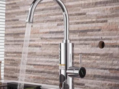 2019新款性价比安全快热既热电热水**