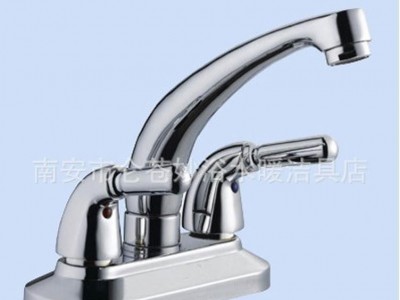 **双开式冷热面盆水** ** 稳固效果好 安装简易 可混批