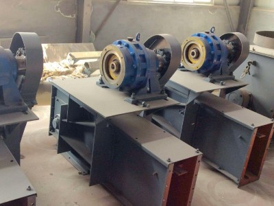 勤业 刮板输送机 建材用刮板输送机 水泥输送机 实体厂家 密封性强