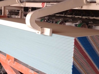 国泰建材厂家推出 石膏板  纸面石膏板 石膏板厂家