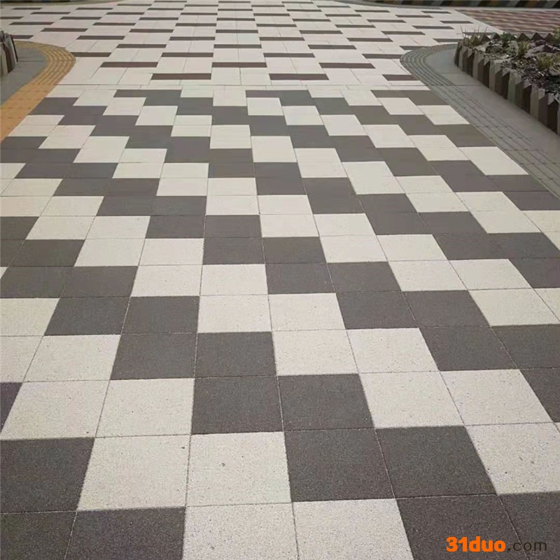 俊伟建材 陶瓷透水砖厂家