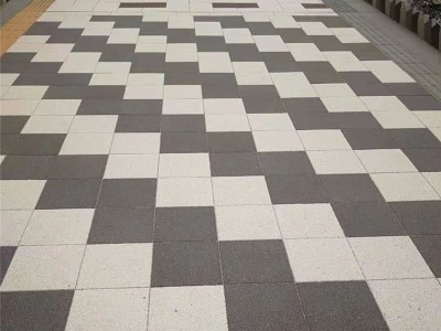 俊伟建材 陶瓷透水砖厂家