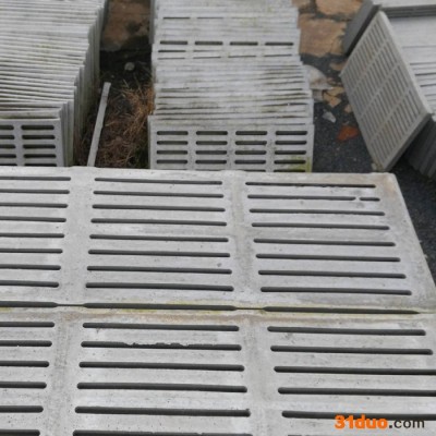 儒创建材 水泥机制漏粪板  水泥漏粪板  质量可靠