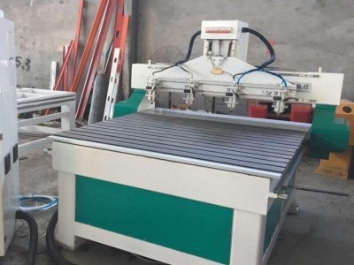 家具雕刻机多头木工家具雕刻机