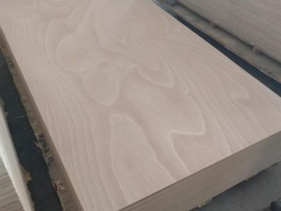 锦德 家具板 多层板 杨桉芯家具板 桃花芯面杨桉芯多层胶合板