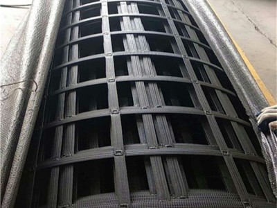 瑞亨建材 定制双向塑料土工格栅 各种规格定制