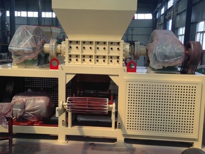 富德1200重型塑料制品木材家具撕碎机树枝粉碎机旧家电旧家具撕碎机彩钢瓦废铁粉碎机