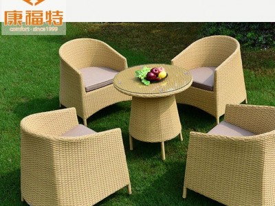 高利斯藤编桌椅户外家具厂家销庭院户外藤编家具餐厅户外仿藤椅咖啡厅酒店藤编桌椅