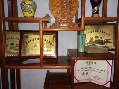 景昊 多宝阁 香椿木家具  古典家具  家具定制