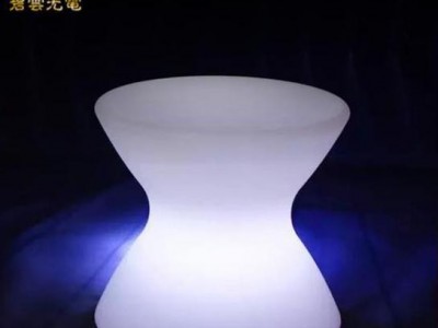 创意酒吧酒店清吧夜总会KTV发光茶几充电RGB变色LED发光家具桌子