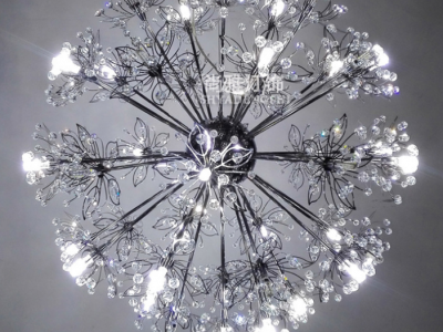 五叶花圆形不锈钢吊灯 创意家用led水晶灯 北欧现代灯饰灯具