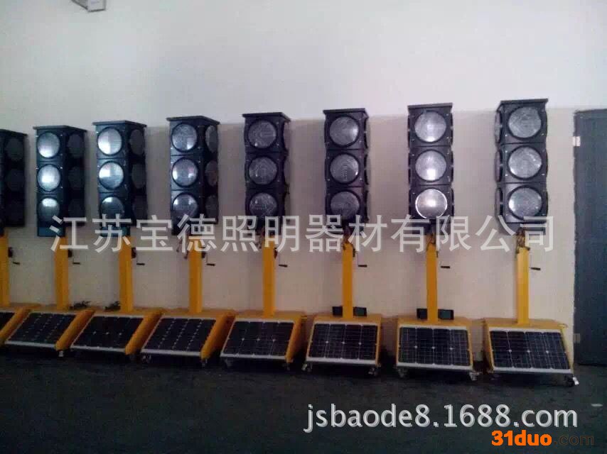 信号灯杆 牵引式三灯四面信号红绿灯 信号灯定制