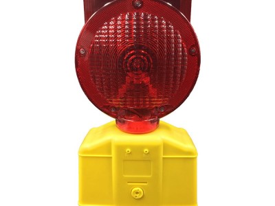 广东路宝安全警示灯LED施工灯太阳能警示灯交通警示灯路障灯交通路障灯