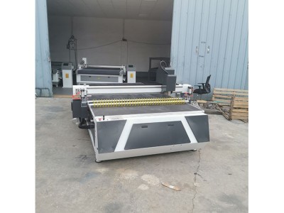 镭神标准型 脚垫切割机  皮革脚垫切割机  脚垫裁剪机