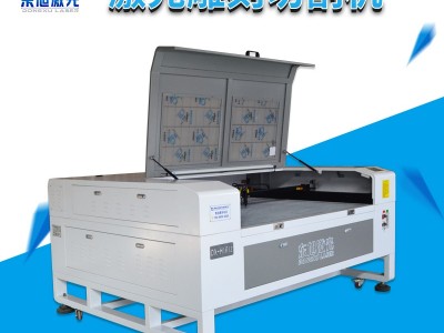 东旭1612激光雕刻切割机布料皮革毛毡激光切割机毛绒玩具激光下料