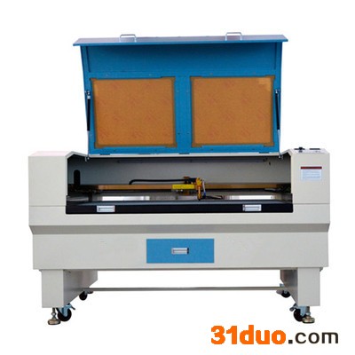 供应自动送料激光切割机 1600*1000皮革布料激光切割机