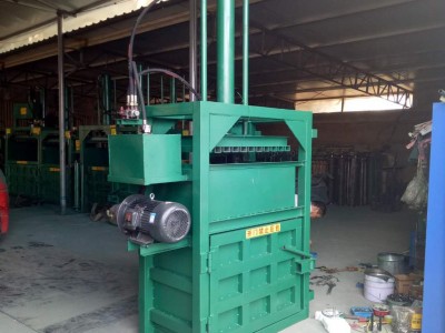 佳硕压缩布条打包机 废旧皮革打包机 立式麻绳压块机