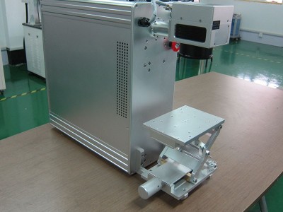 苏州光谷 供应非金属皮革激光打标机 泡绵广告牌塑胶激光切割机