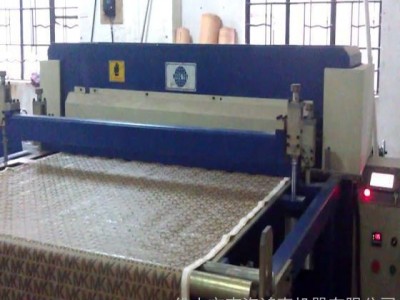 鸿达全自动电脑油压压花机 大型面积皮革自动送料压花机 佛山鸿达**