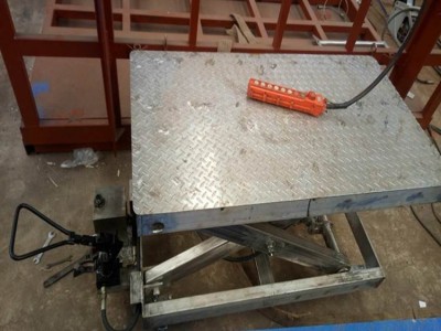 天禄机械 辽宁升降平台 辽宁不锈钢升降机厂家 辽宁固定不锈钢升降机 皮革厂304不锈钢升降机