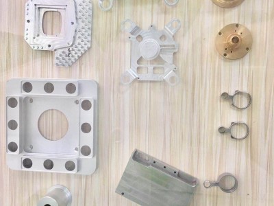 深圳**；纺织设备配件零件加工定制，纺织机械配件零件加工定制，机械设备零件加工，非标零件加工，数控车床加工