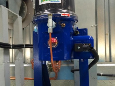 求购自动加脂器,纺织染整助剂自动润滑器,设备保养装置