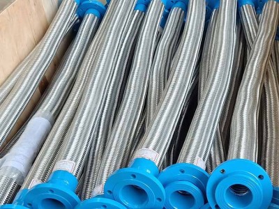 金属软管@河北隆泽加油站金属软管储罐用金属软管大口径纺织金属软管